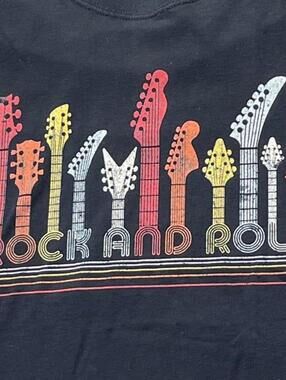 Rock And Roll Preowned Large T-shirt